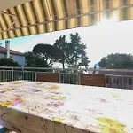 3 Bedroom Stunning In Apartment Pula