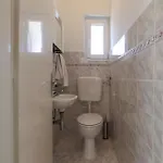 3 Bedroom Stunning In Апартаменты Пула